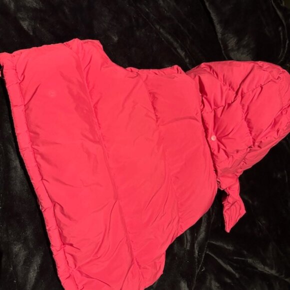 Lululemon SOnic Pink Wunder Puff Super Cropped Vest size 8 - Picture 3 of 3